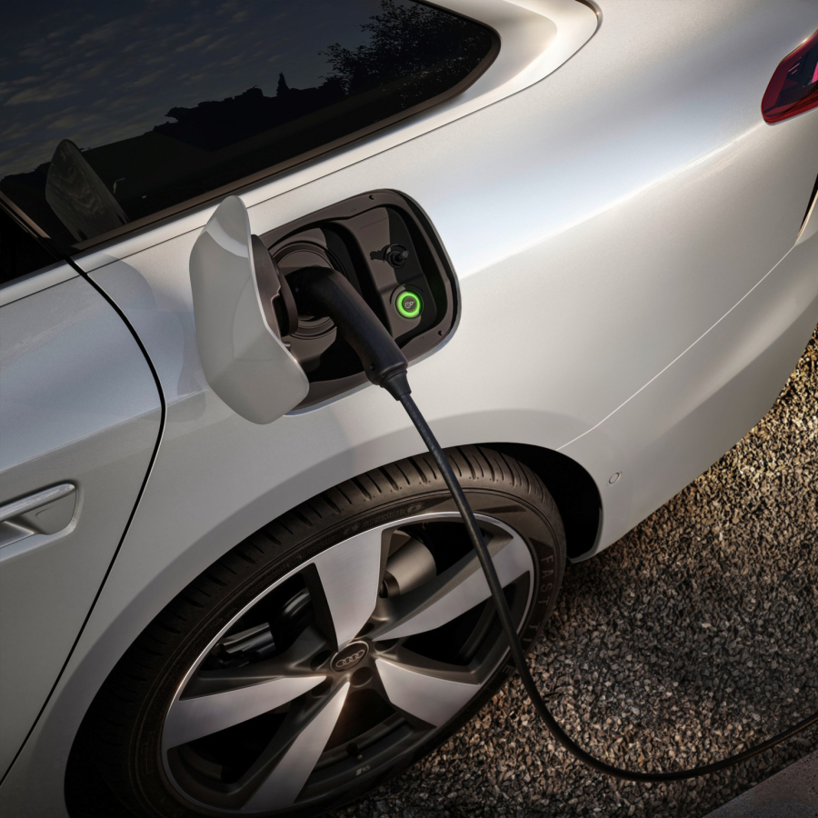 Audi A6 dobio e-hybrid verzije: Poznate i cene FOTO
