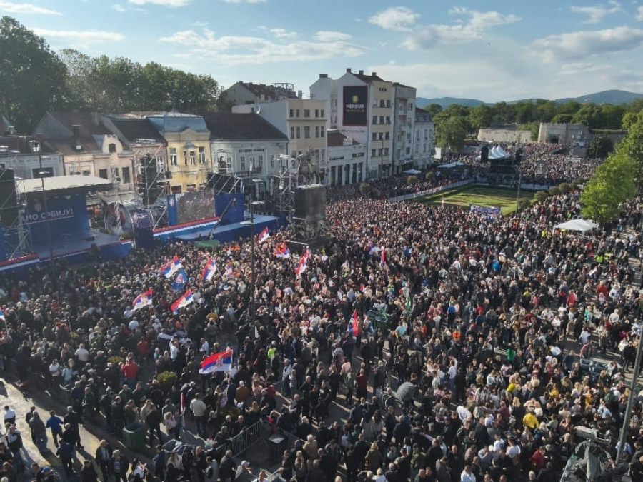 Fijasko na okupljanju blokadera u Nišu; Fotografije iz vazduha otkrile koliko ih je FOTO