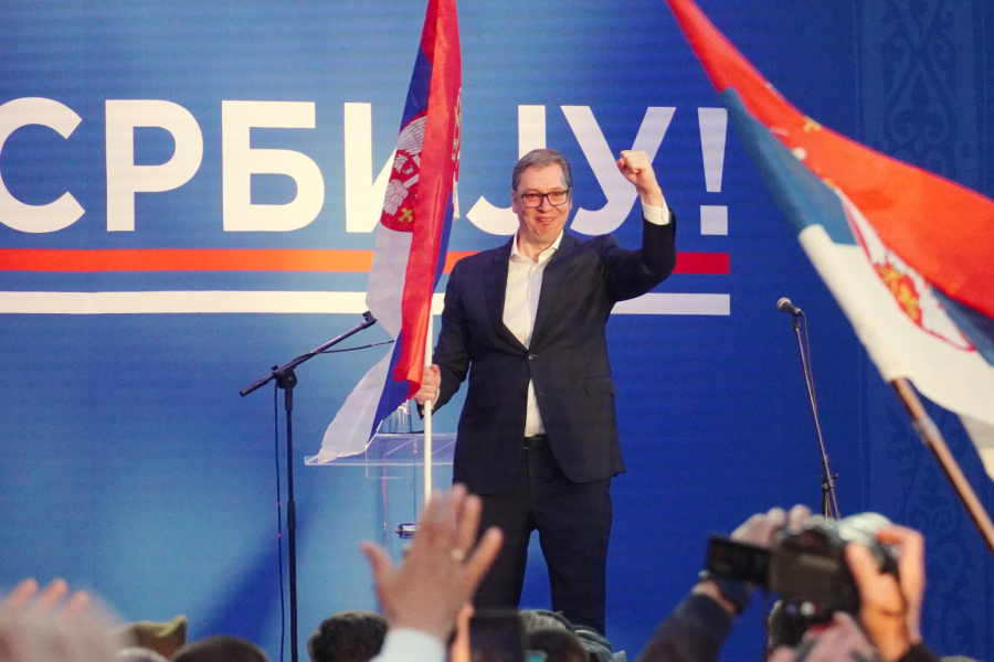 Vučić: Večeras je oslobođen Niš. Gotovo je sa vašim zahtevima; Orilo se Aco, Srbine! FOTO/VIDEO