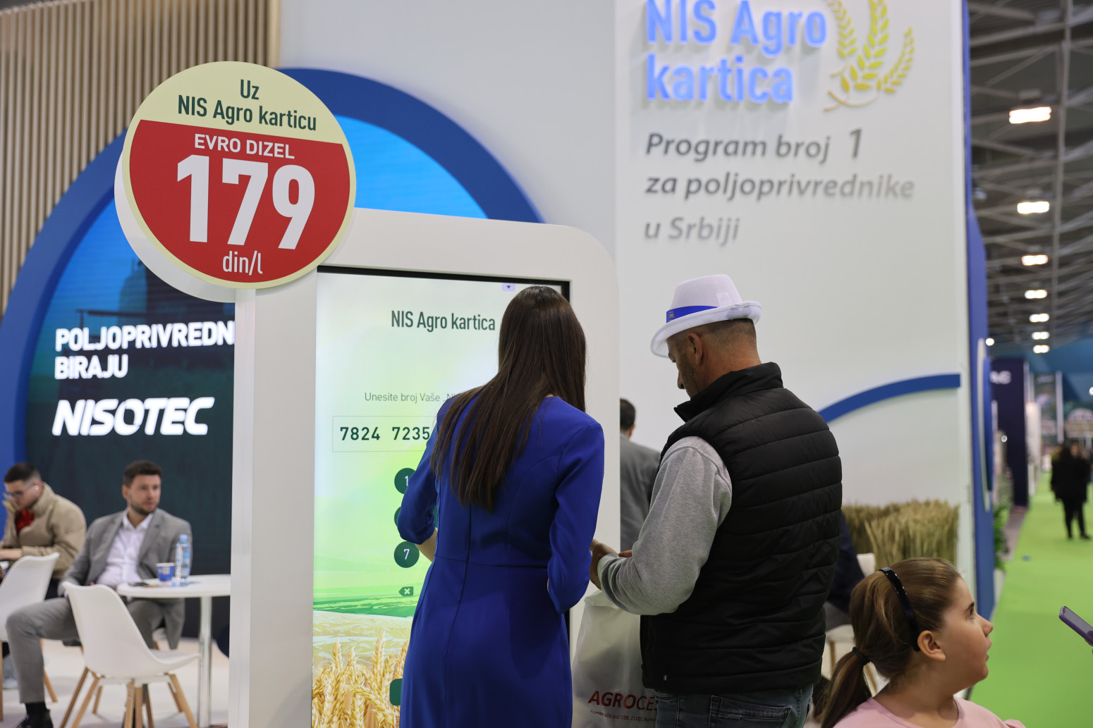 NIS na Sajmu poljoprivrede: Otkrijte sve pogodnosti NIS Agro kartice i brenda NISOTEC