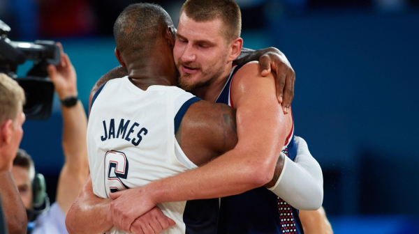 "Jokić je bolji od Lebrona, Karija i Durenta zajedno"