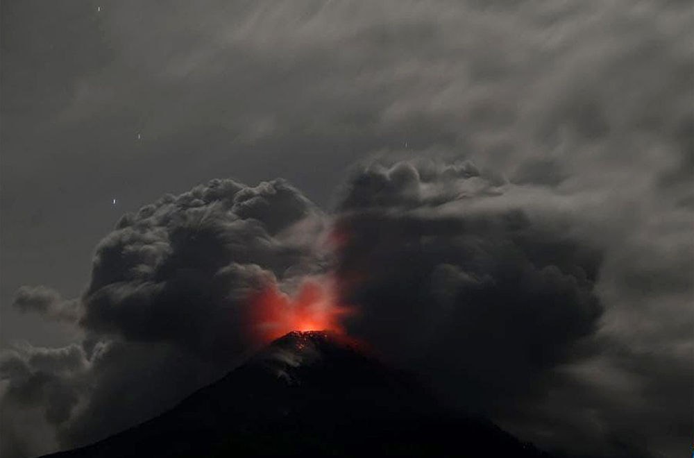 Uzbuna, eruptirao je; Vlasti izdale alarm opasnosti