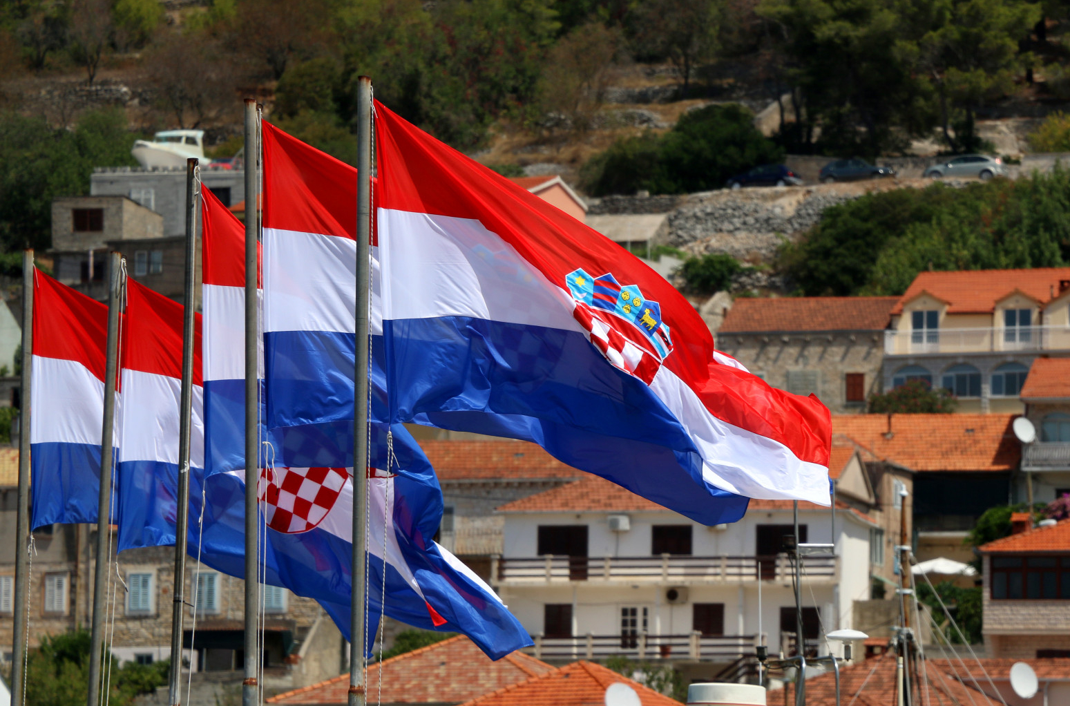 Komšije više nisu na sivoj listi