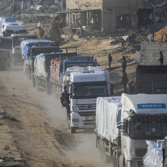 U Gazu ušla 93 kamiona s humanitarnom pomoći UN