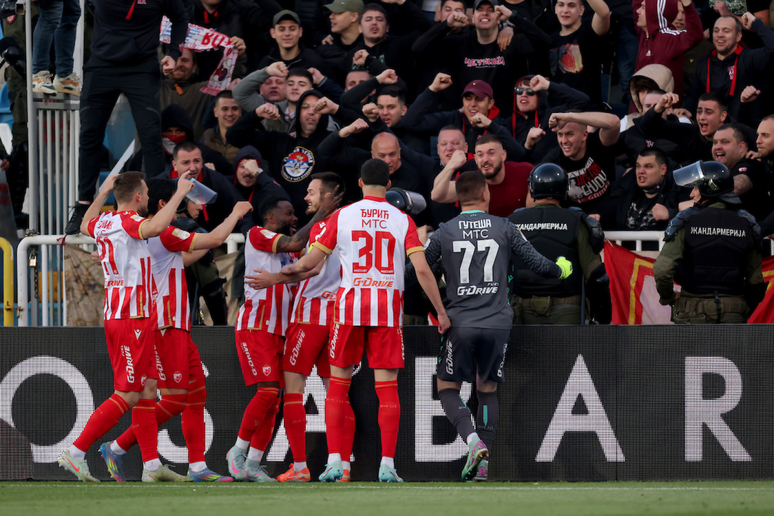 Ono kad Partizan navija za Zvezdu