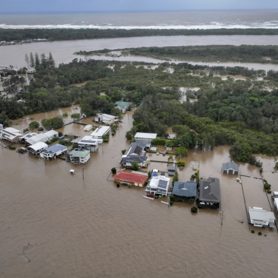 "Biće još loših vesti"; Katastrofalne poplave u Australiji: Ima mrtvih, 50.000 ljudi u opasnosti FOTO/VIDEO