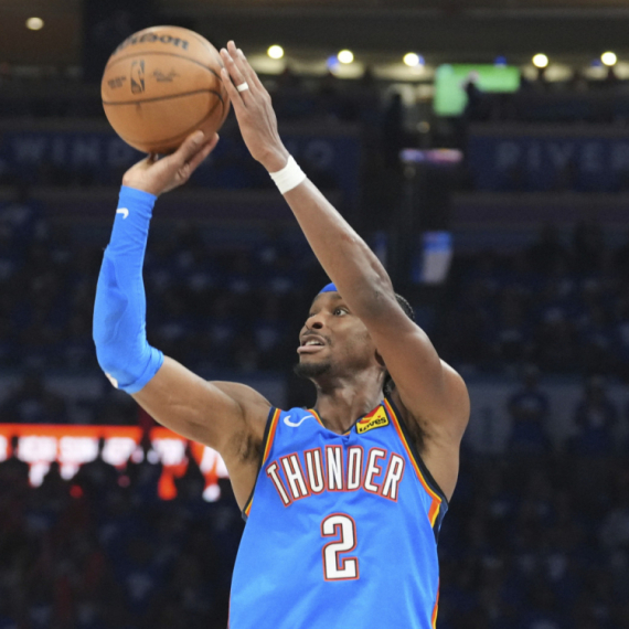 MVP se rasplakao na dodeli nagrade VIDEO