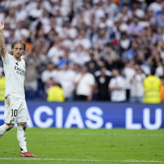 Govor Luke Modrića koji je rasplakao "Bernabeu": "Na kraju ću reći ovo..."