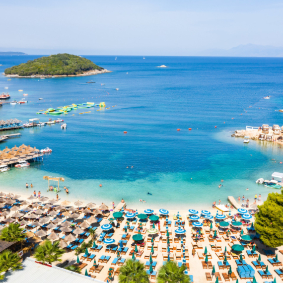 Turista iz Srbije razočaran letovanjem u Albaniji: "Prilično neuređeno i prljavo" FOTO