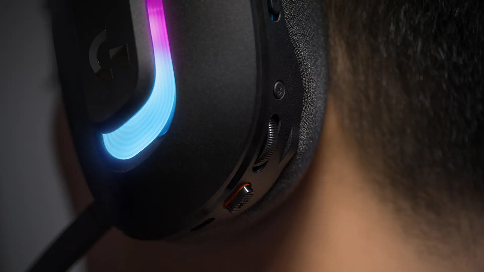 Unapredi svoju igru sa novim Logitech G522 gejming slušalicama