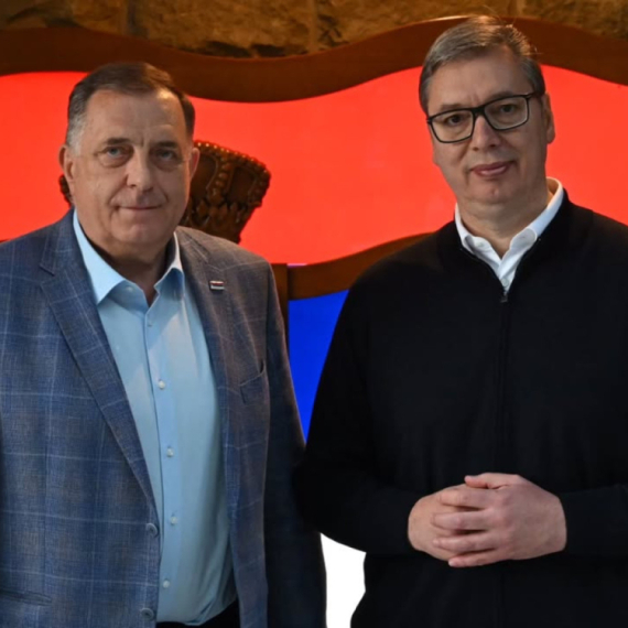 Vučić se sastao sa Dodikom: Srbija će uvek biti uz Republiku Srpsku FOTO