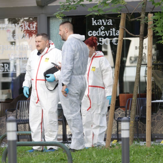 Bačena bomba u Zagrebu, oglasila se policija; Objavljene slike sa lica mesta FOTO
