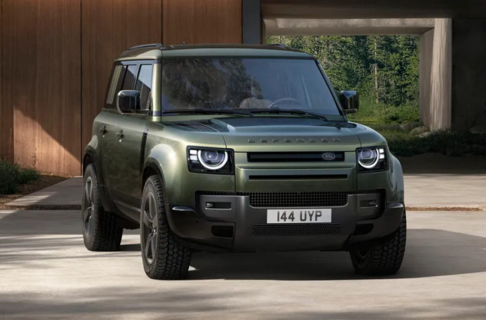 Land Rover Defender našminkan za 2025 FOTO