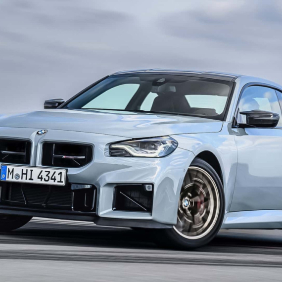 Zver sa zadnjim pogonom: Novi BMW M2 CS je lakši, jači i skuplji nego ikad FOTO