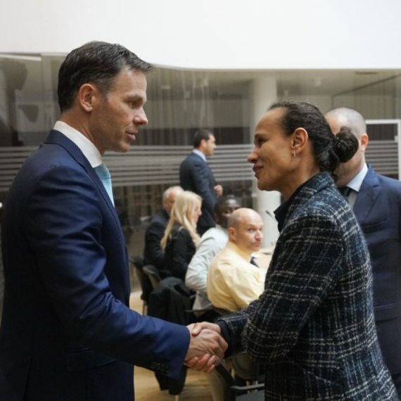 Mali sa misijom MMF-a: "Fiskalni deficit ispod 3% BDP-a, likvidan budžet i nizak nivo javnog duga" FOTO