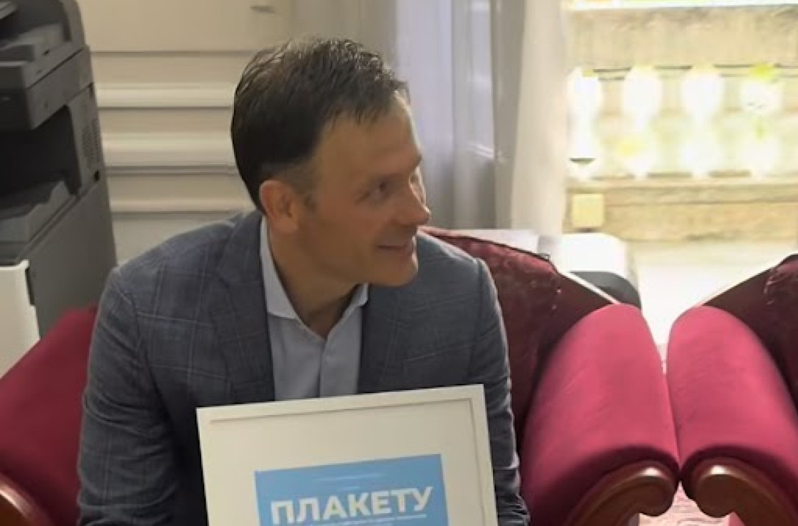 Mali objavio video iznenađenja: Hvala, ljudi. Idemo dalje! VIDEO