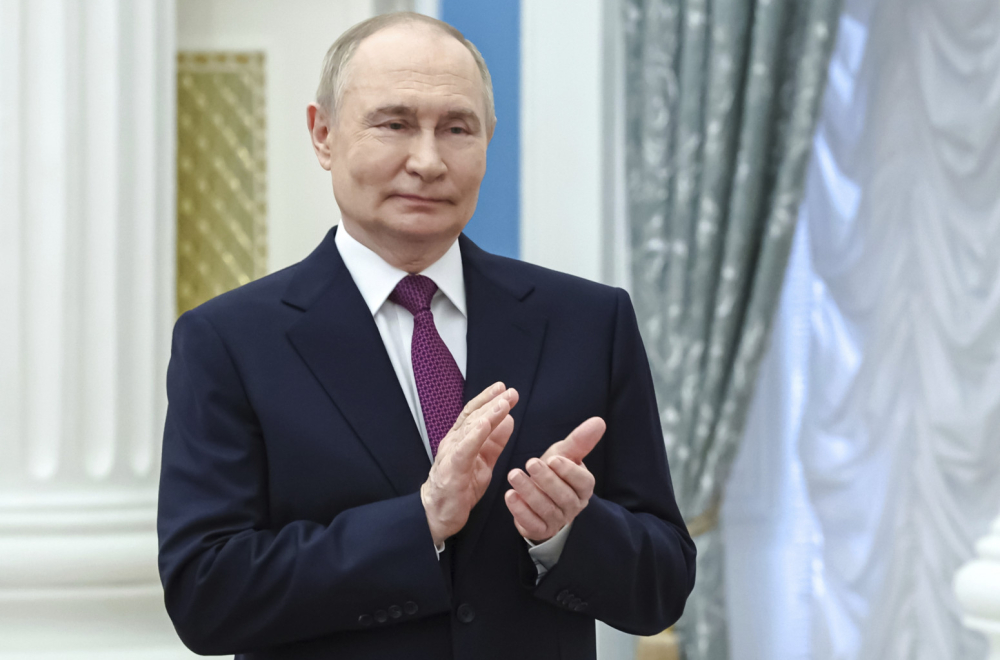 Putin: Rusija beleži istorijski pad siromaštva