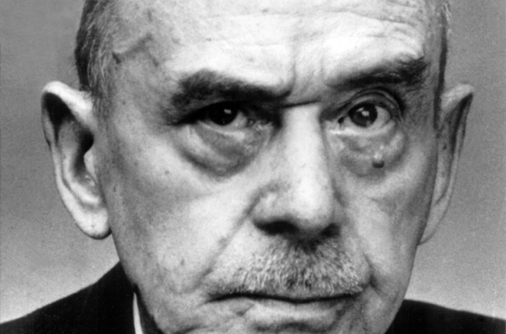 Hitlera je nazvao "fanatičnim idiotom", a zbog nacista završio u egzilu: Vek i po književnog velikana
