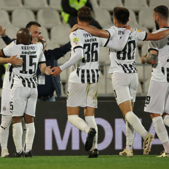 Uprava "obelodanila": Junajted pomno prati Partizan?! VIDEO