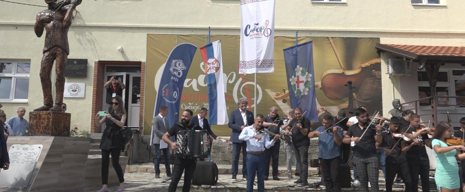 Pivo 100 dinara, najskuplje 400: Ovo je jedini Sabor u Srbiji na kom nema divljanja cena