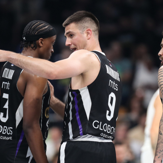 Partizan u finalu ABA lige! Crno-beli sa 114 poena "izrešetali" Dubai
