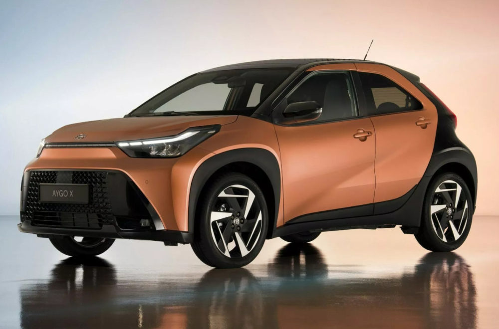 Najmanja Toyota postaje hibrid: Aygo X unapređen za 2025. godinu FOTO