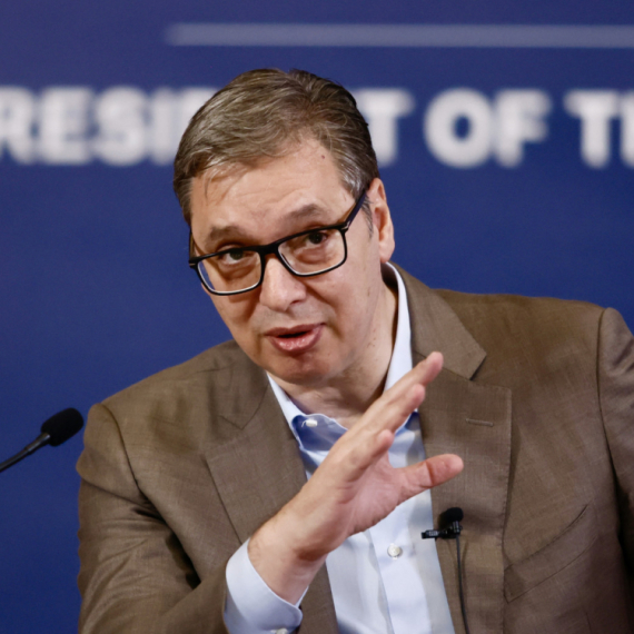 Vučić: "Otvaramo novu nemačku fabriku u Čačku, a do nedelje auto-put do Požege"