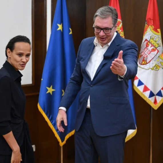 Vučić sa šeficom delegacije MMF: "Srbija ostaje posvećena saradnji"; "Dobar i konstruktivan razgovor" FOTO