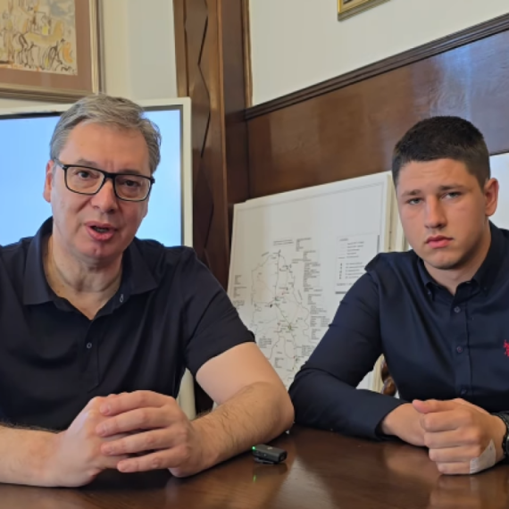 Vučić sa Milošem Pavlovićem: "Država više neće da toleriše nasilje. Pobediće Srbija" VIDEO