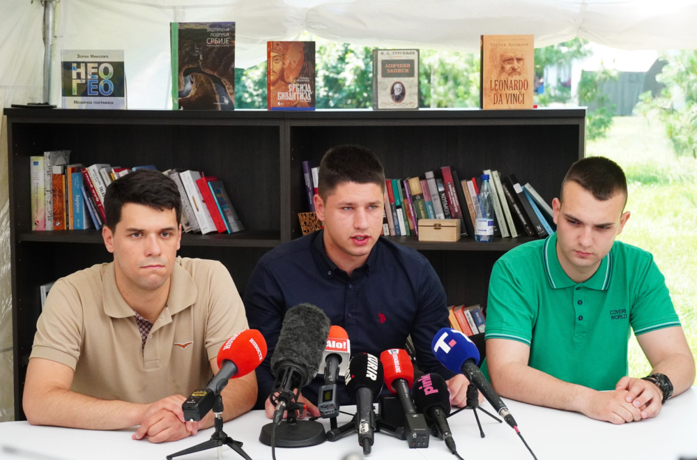 Obratili se studenti: "Kraj je kada Srbija kaže da je kraj, pobedilo je znanje i obrazovanje"