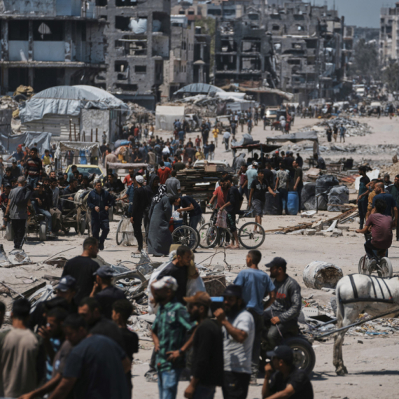 Nova nada za Gazu? Stiže humanitarna pomoć, al ne zna se ko će da vozi
