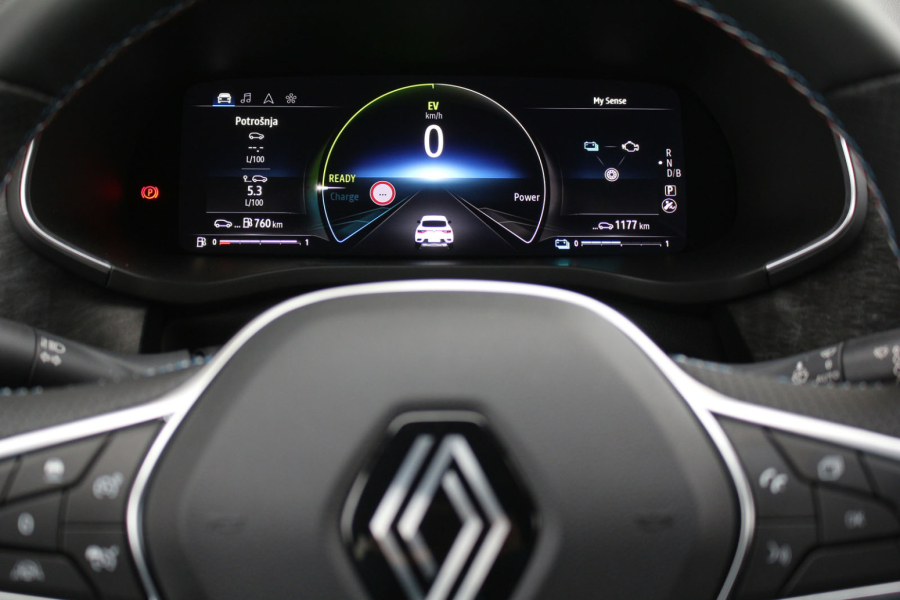 Test: Renault Megane Conquest Hybrid – usavršena tajna