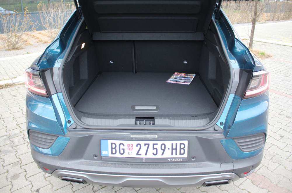 Test: Renault Megane Conquest Hybrid – usavršena tajna