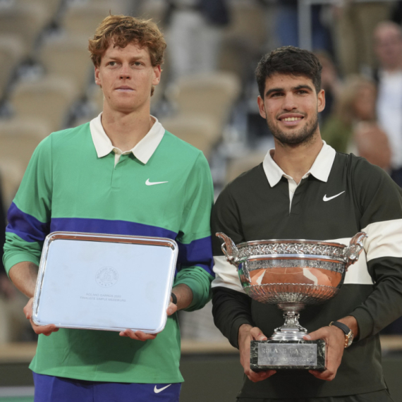 Nadal i Federer se poklonili Alkarasu i Sineru: "Nezapamćeno" FOTO