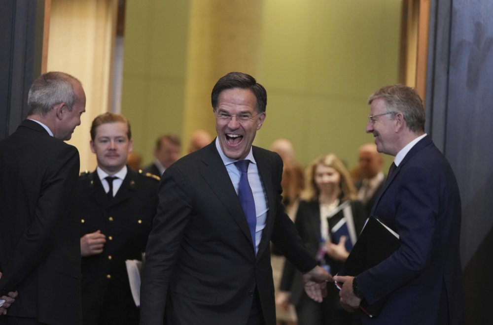 Generalni sekretar NATO je spremio govor: Spremajte se... Kvantno