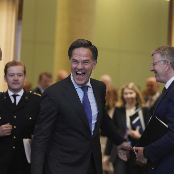 Generalni sekretar NATO je spremio govor: Spremajte se... Kvantno