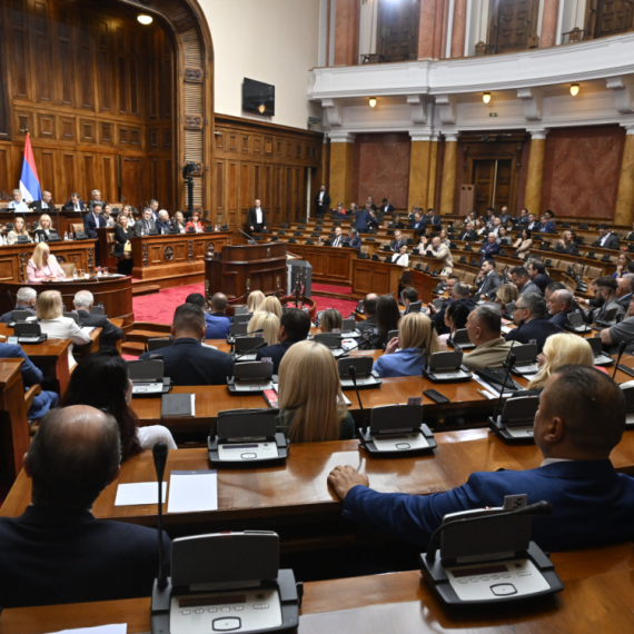 Završena sednica Skupštine Srbije: Nastavak zakazan za sutra VIDEO