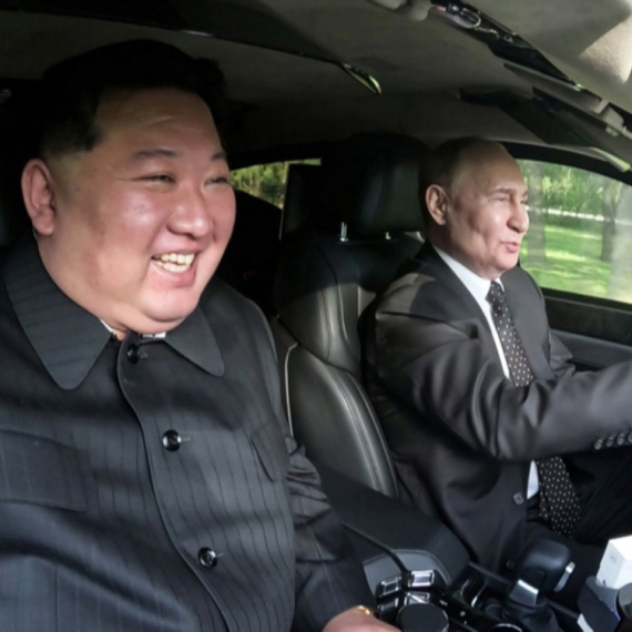Putinu je stigla čestitka
