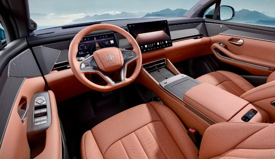 Porodični SUV sa 7 sedišta koji ubrzava kao sportski auto – a ne treba mu punjač FOTO