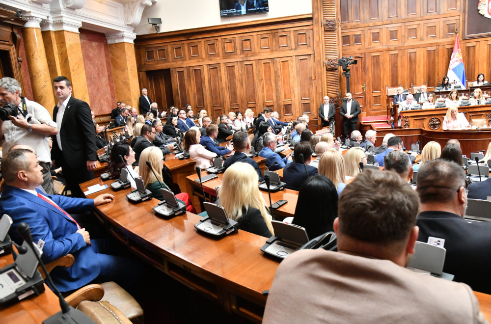 Skupština završila sa radom: Rasprava o Alimentacionom fondu; Brnabić odbrusila Aleksiću: Bedno