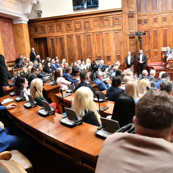 Skupština završila sa radom: Rasprava o Alimentacionom fondu; Brnabić odbrusila Aleksiću: Bedno