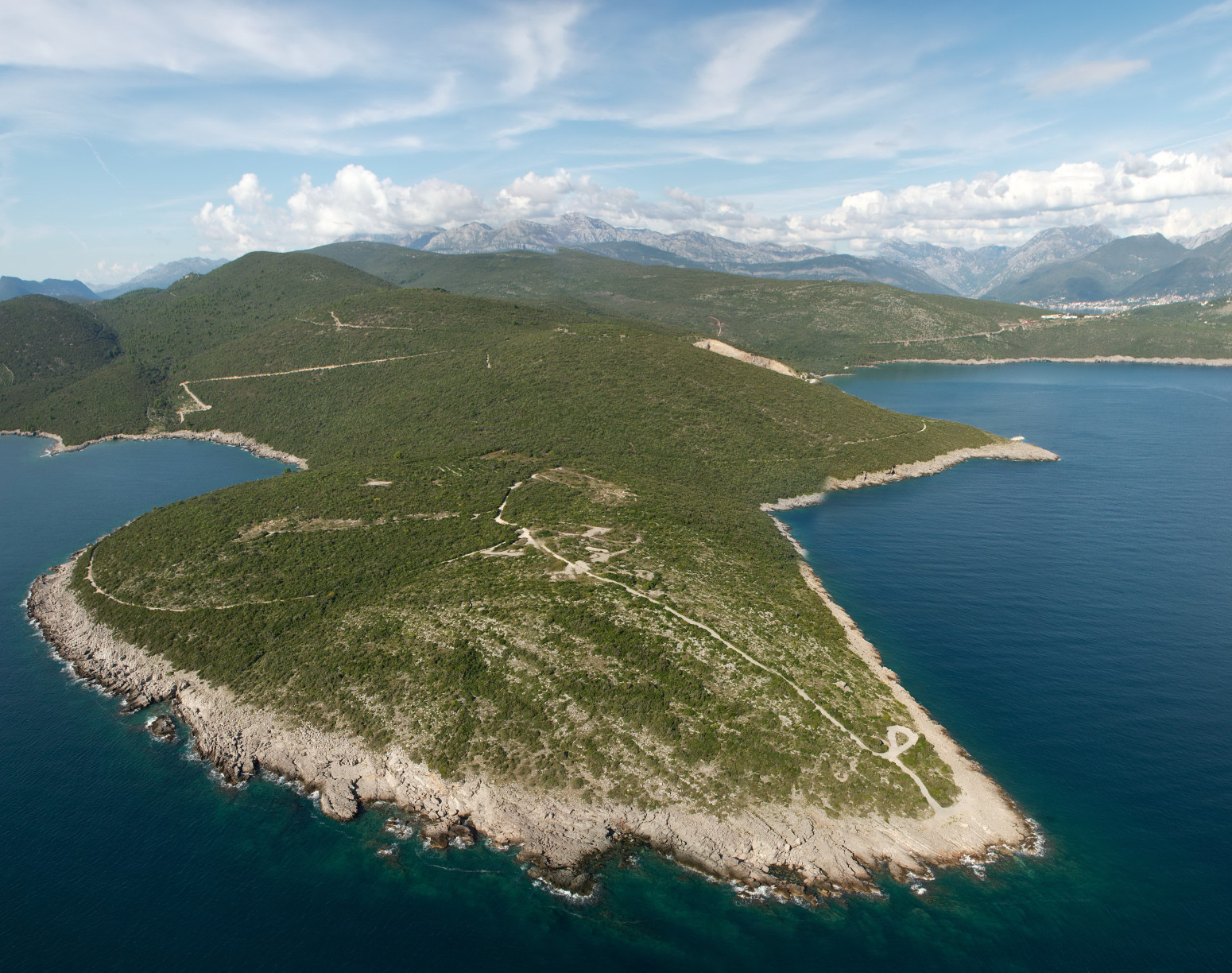 Crna Gora: Vaša destinacija za ovo leto