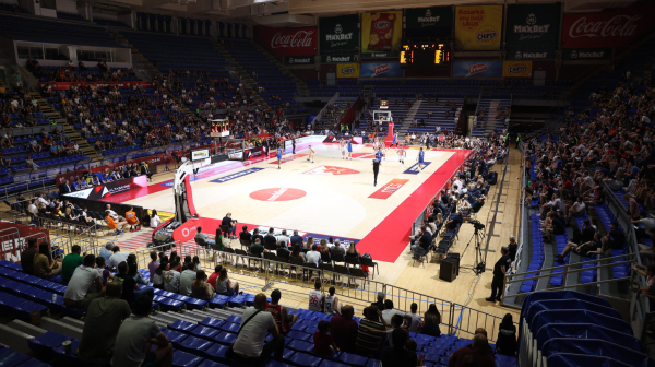 Polufinale KLS, igra Zvezda, a "Pionir" praznjikav FOTO