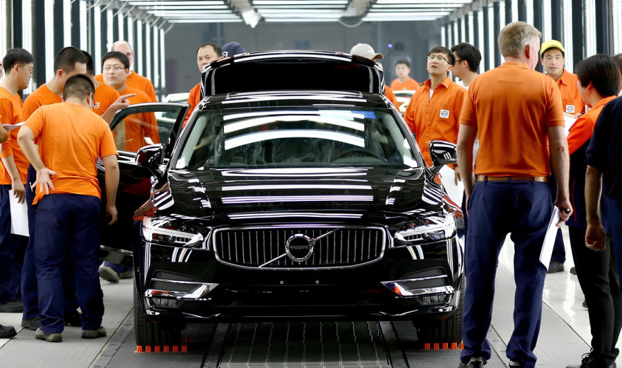 Volvo pravi dva potpuno različita automobila – jedan za Zapad, drugi za Kinu