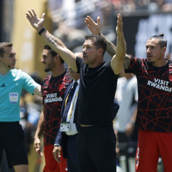 Simeone: "Kad Enrike ima problem – PSŽ mu da 70 miliona"