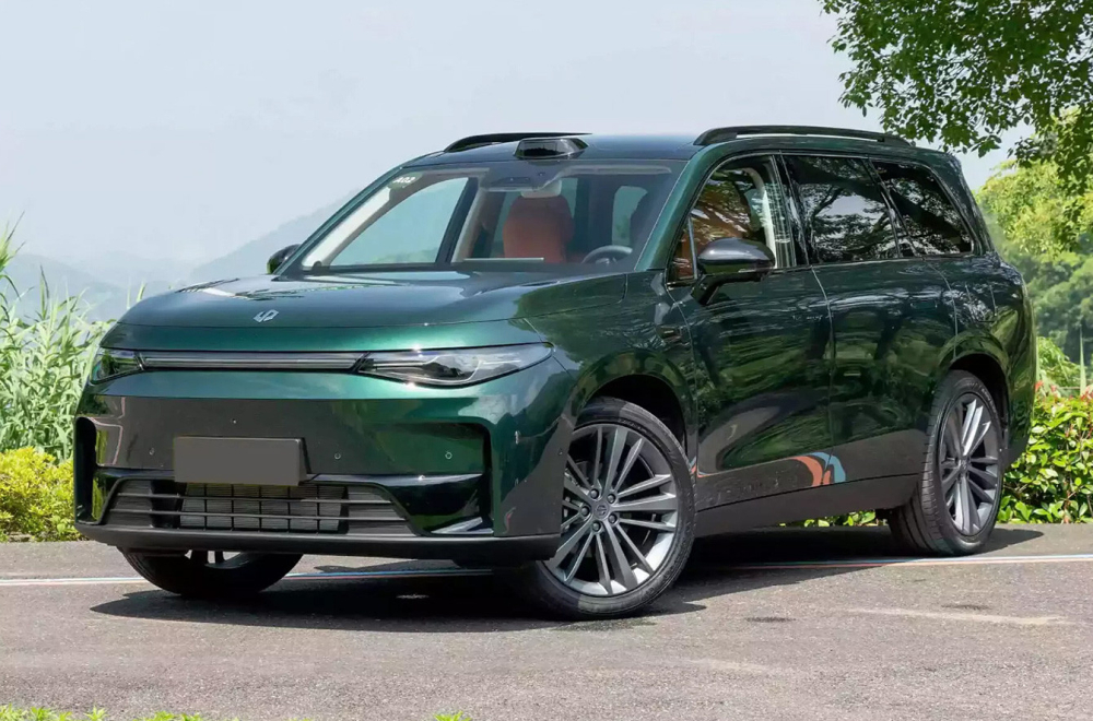 SUV za 6.000 evra? Direktor ove kompanije tvrdi da je moguće FOTO