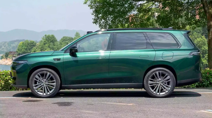 SUV za 6.000 evra? Direktor ove kompanije tvrdi da je moguće FOTO
