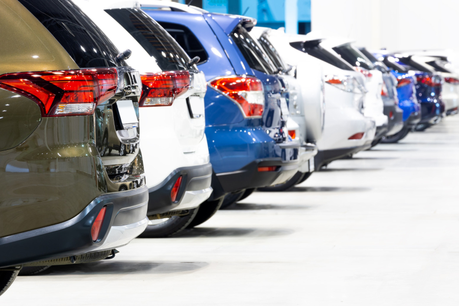 SUV nije uvek bezbedniji od limuzine: Evo zbog čega stručnjaci upozoravaju vozače