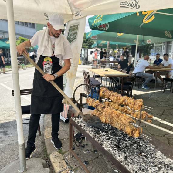 Ko jednom proba hajdučki ćevap, zaboravi i na pljeskavice i na pečenje FOTO