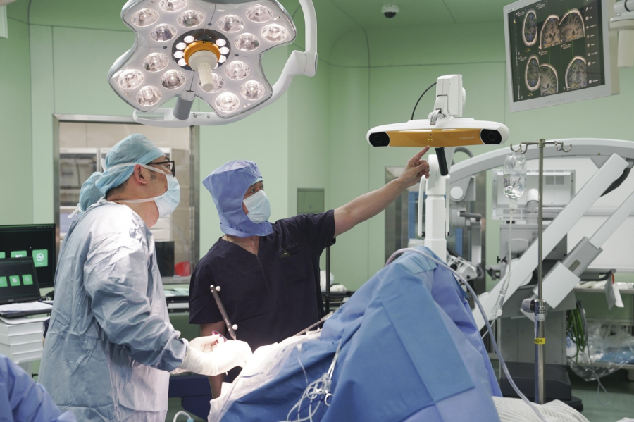 Kina uspešno testirala prvi implantat u mozgu čoveka